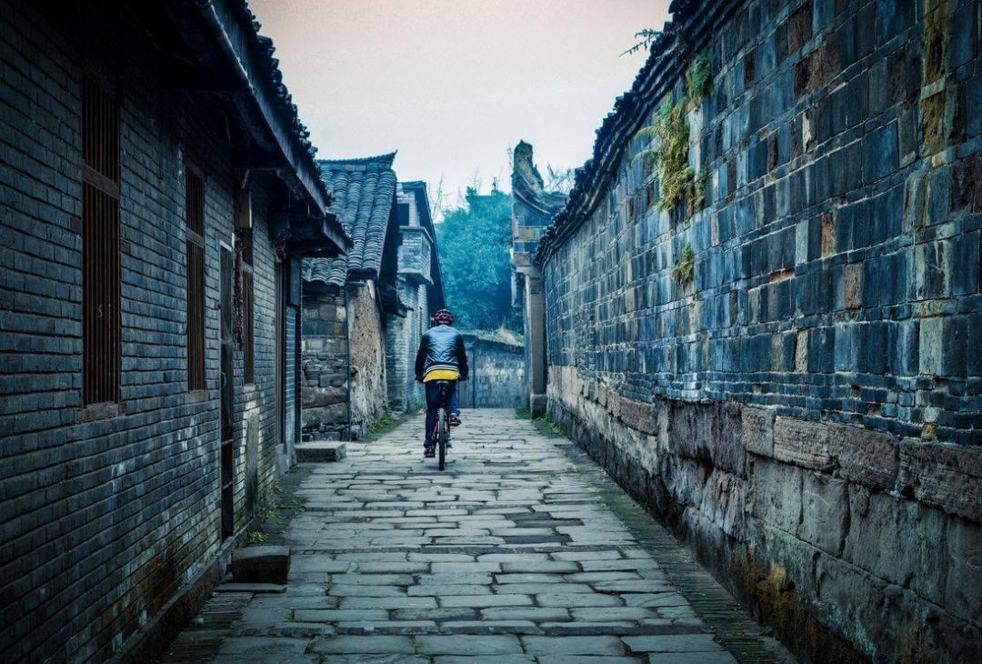 君哥带你轻松学简谱《祖国永在我心中》，无论走到哪祖国永远牵挂游戏画面